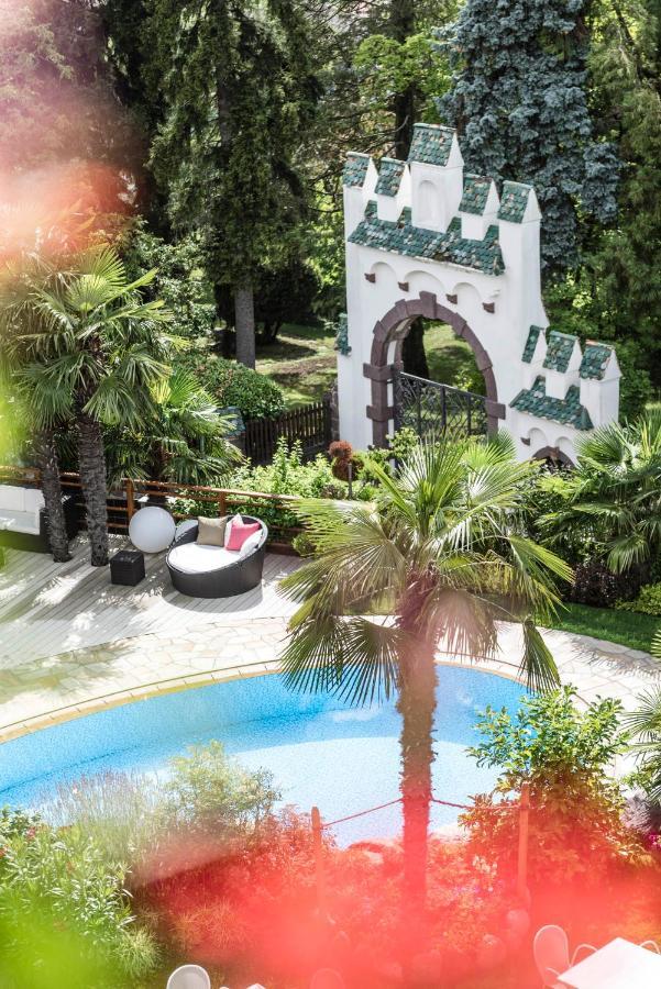 Hotel Sonnenburg Merano Exterior photo