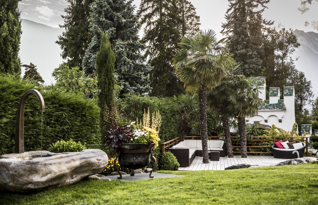 Hotel Sonnenburg Merano Exterior photo