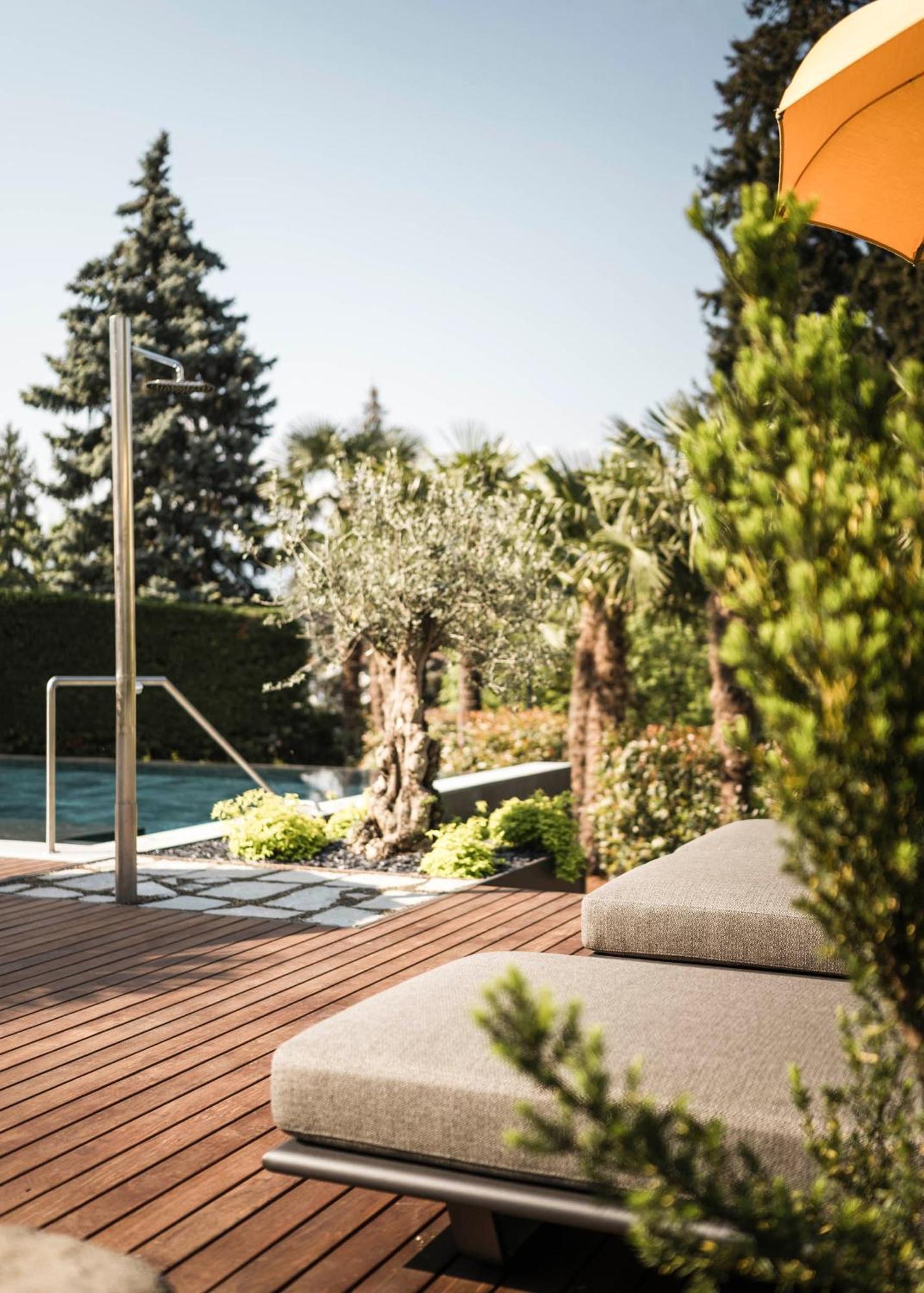 Hotel Sonnenburg Merano Exterior photo