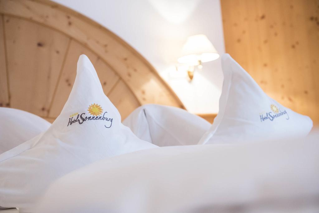 Hotel Sonnenburg Merano Exterior photo